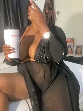 Cardiebae89 online show from 03-06-26, 10:38