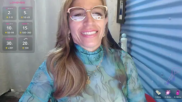 Chayla Ruiz online show from 06-08-26, 01:55