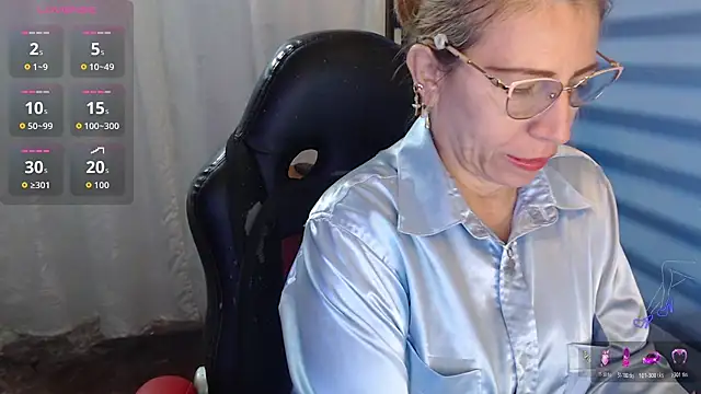 Chayla Ruiz online show from 05-25-26, 10:36