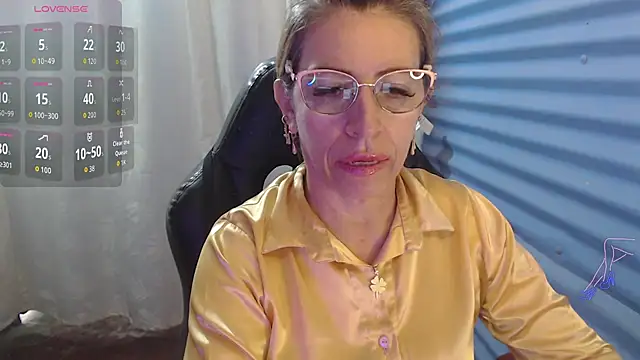 Chayla Ruiz online show from 06-03-26, 01:23
