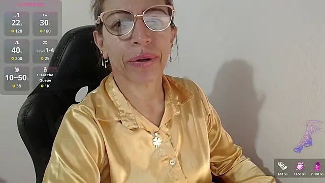 Chayla Ruiz online show from 07-02-26, 10:10