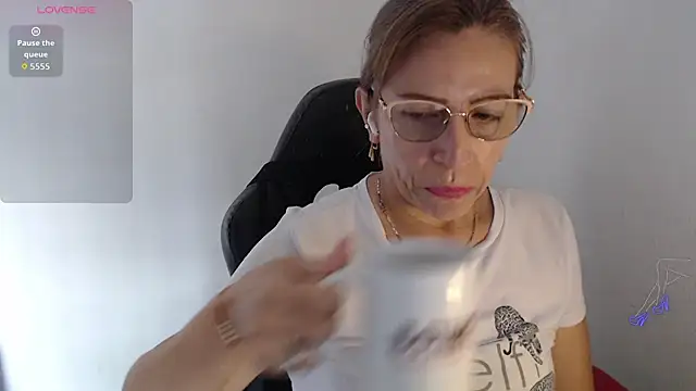 Chayla Ruiz online show from 07-04-26, 02:54
