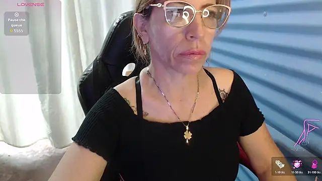 Chayla Ruiz online show from 05-31-26, 05:08