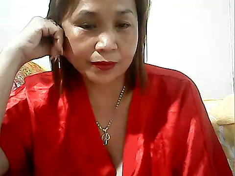 Snapshot of Lhadycarolyn chatting on 10-12-25, 09:49 Lhadycarolyn online show from 10-12-25, 09:49