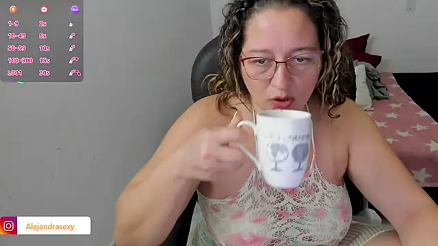 alejandra milf  online show from 06-03-26, 08:57