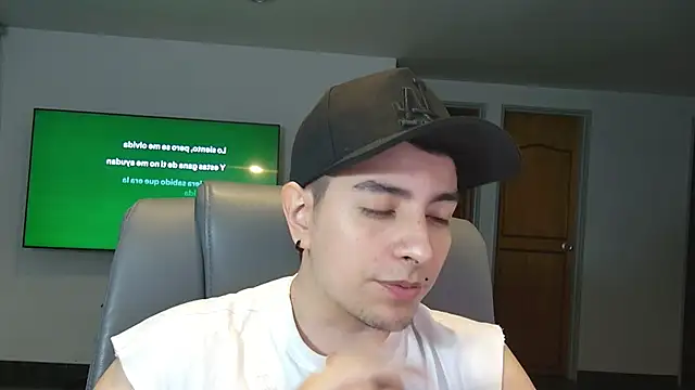 Jhoan saenz online show from 11-15-25, 05:00