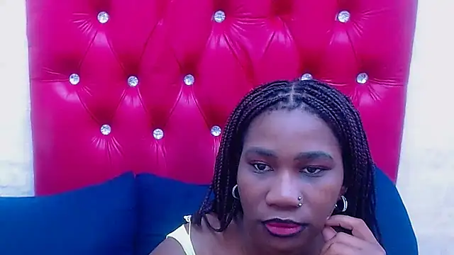 XSCARLETQUEENXX online show from 02-05-26, 04:52