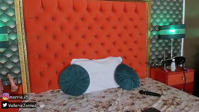 VallerieJones online show from 02-23-26, 08:37