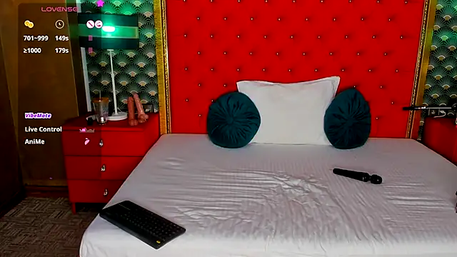 VallerieJones online show from 10-06-25, 08:59