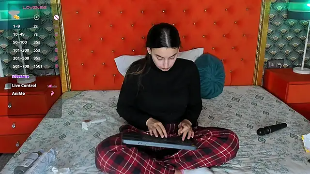 VallerieJones online show from 03-23-26, 09:36