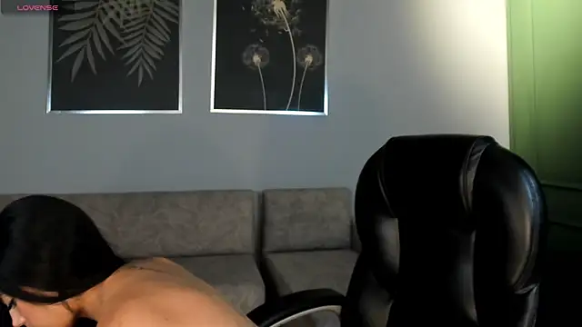 JadeEvansX online show from 03-11-25, 12:00