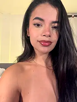 KateSunder online show from 12-17-25, 12:04