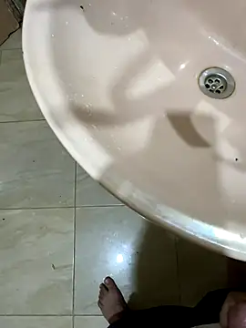 Snapshot of Dedoow chatting on 11-09-25, 10:14 Dedoow online show from 11-09-25, 10:14