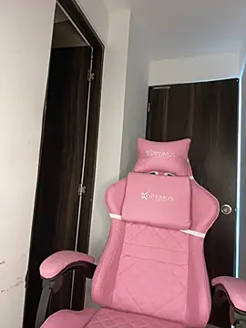 jailyncam  online show from 06-10-26, 02:29
