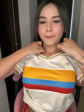 jailyncam  online show from 06-27-26, 04:24
