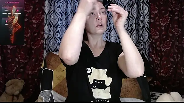 EmilyDoth online show from 09-15-25, 06:58