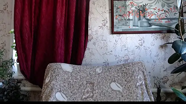 EmilyDoth online show from 06-03-26, 02:56