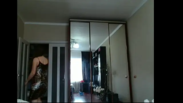 KiraGoldens online show from 07-04-26, 06:31