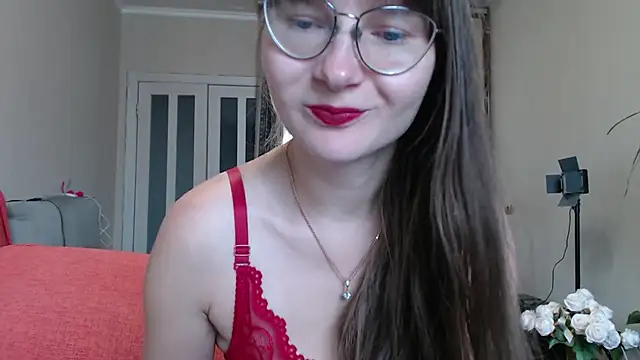 KiraGoldens online show from 09-15-25, 05:30