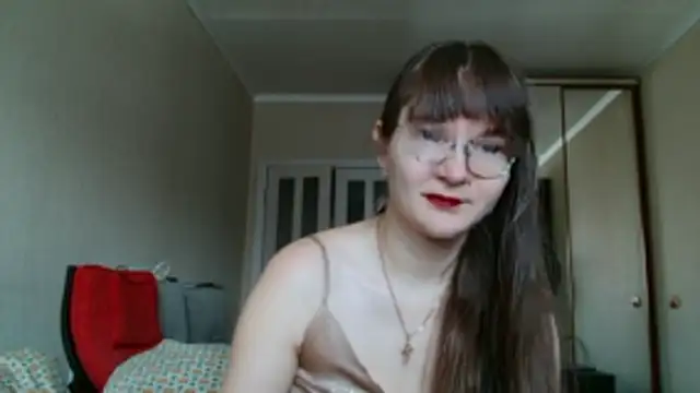 KiraGoldens online show from 03-30-26, 06:04