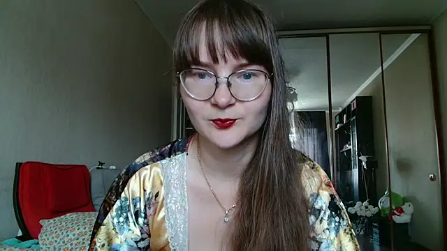 KiraGoldens online show from 07-28-26, 06:43