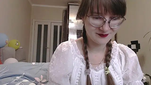 KiraGoldens online show from 09-23-25, 05:58