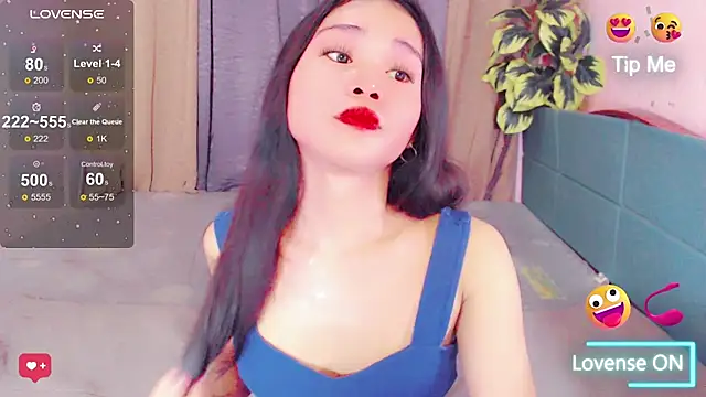 amomentoflust69 online show from 04-04-26, 10:11