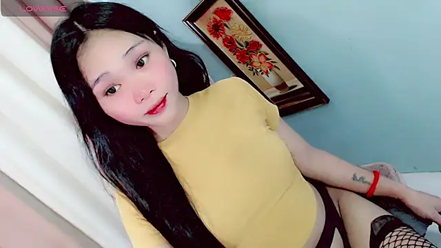 amomentoflust69 online show from 05-24-26, 11:21