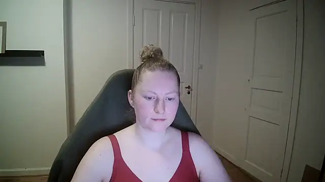 Snapshot of Girlnina-1995 chatting on 02-26-25, 06:59 Girlnina-1995 online show from 02-26-25, 06:59