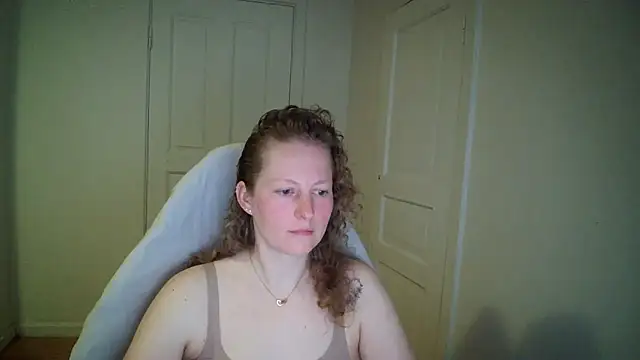 Girlnina-1995 online show from 04-02-26, 07:26