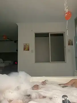 vanessa-love-hot online show from 01-19-25, 05:48