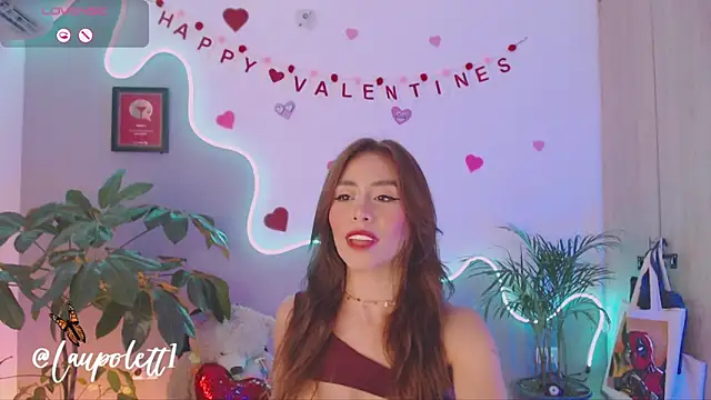 Snapshot of LauPolett chatting on 02-16-25, 01:25 LauPolett online show from 02-16-25, 01:25