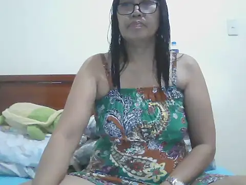 Snapshot of ASIANFUL chatting on 07-09-26, 11:48 ASIANFUL online show from 07-09-26, 11:48