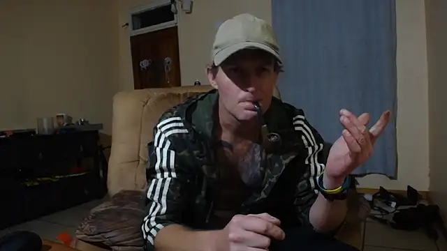 Snapshot of the-billy-blue chatting on 05-25-26, 11:25 the-billy-blue online show from 05-25-26, 11:25
