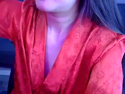 Bee 2k online show from 07-10-26, 04:23