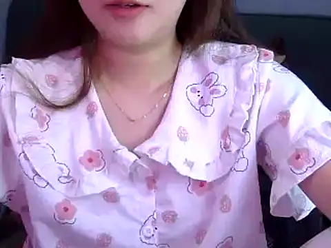 Bee 2k online show from 04-15-26, 04:18