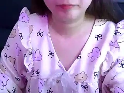 Bee 2k online show from 04-11-26, 04:20