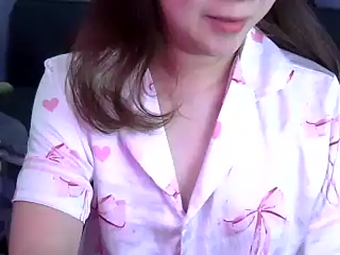 Bee 2k online show from 06-02-26, 04:23