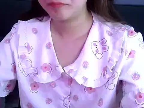 Bee 2k online show from 06-04-26, 04:17