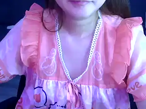 Bee 2k online show from 09-25-25, 04:40