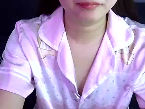 Bee 2k online show from 11-25-25, 04:57