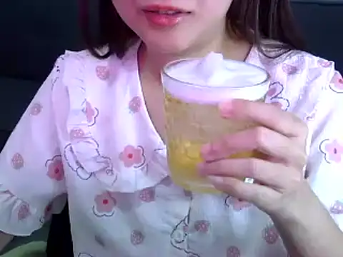 Bee 2k online show from 07-07-26, 04:26