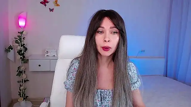 Snapshot of wendifoste chatting on 03-19-25, 05:28 wendifoste online show from 03-19-25, 05:28