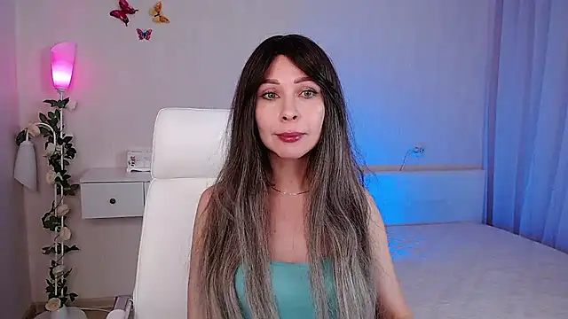 Snapshot of wendifoste chatting on 02-27-25, 03:37 wendifoste online show from 02-27-25, 03:37