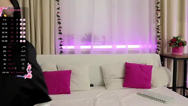 Only1liza online show from 11-06-25, 05:11