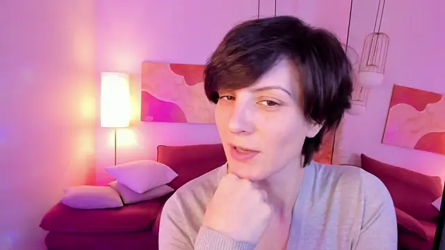 LorenDaze online show from 12-16-25, 06:50