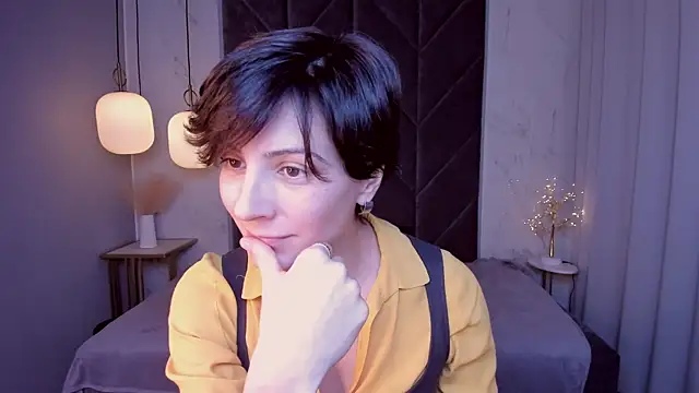 LorenDaze online show from 10-29-25, 02:05