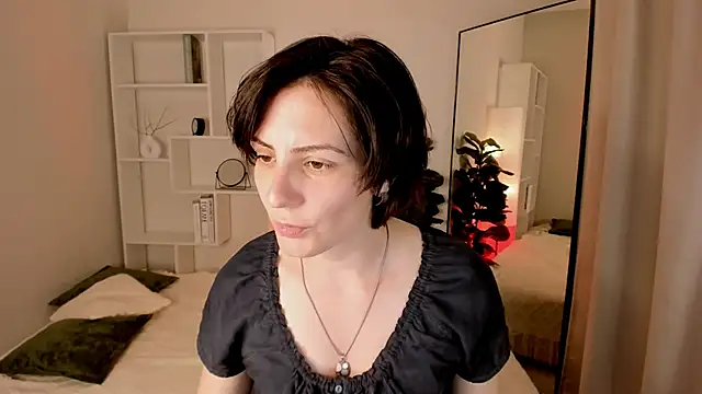 LorenDaze online show from 06-30-26, 02:06