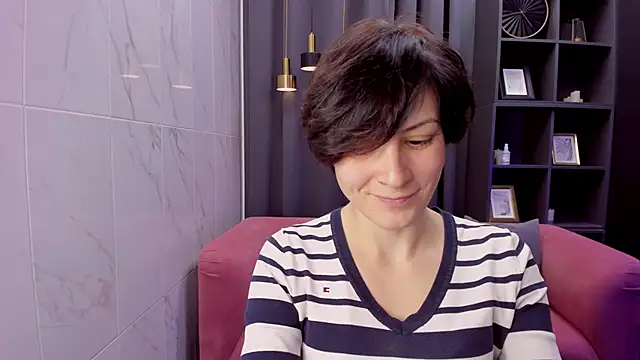 LorenDaze online show from 12-23-25, 08:13