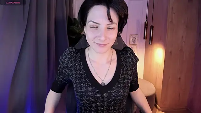 Snapshot of LorenDaze chatting on 03-04-25, 01:49 LorenDaze online show from 03-04-25, 01:49